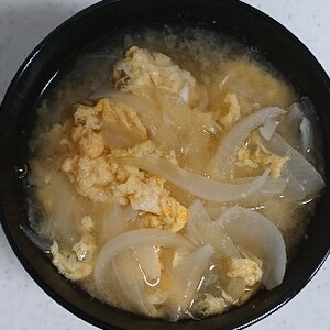 玉ねぎと卵の味噌汁